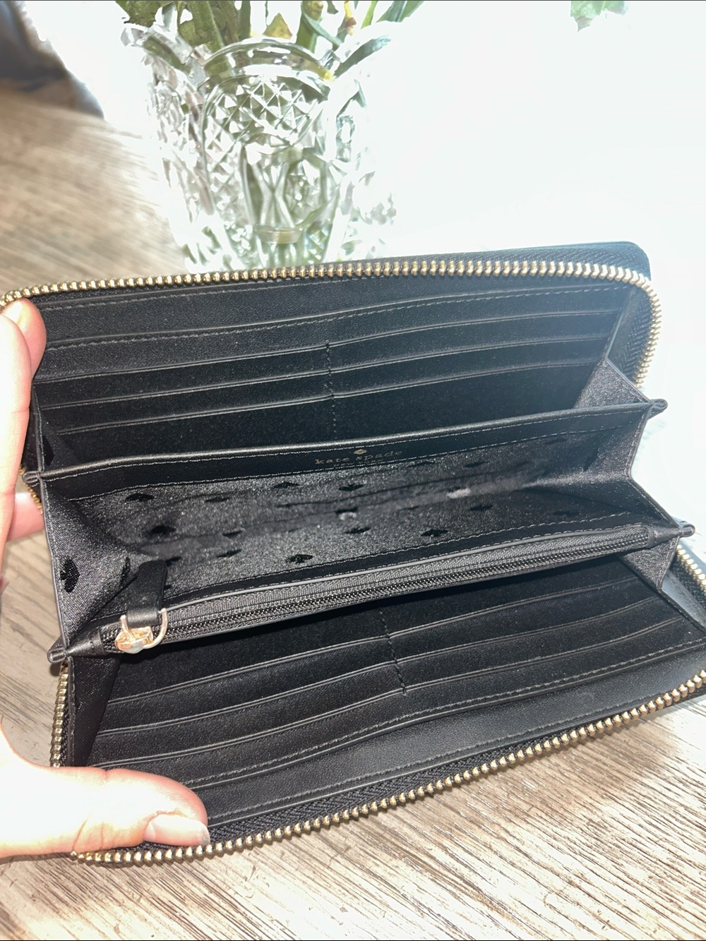 Kate Spade Saffiano Long Wallet - Picture 5 of 11